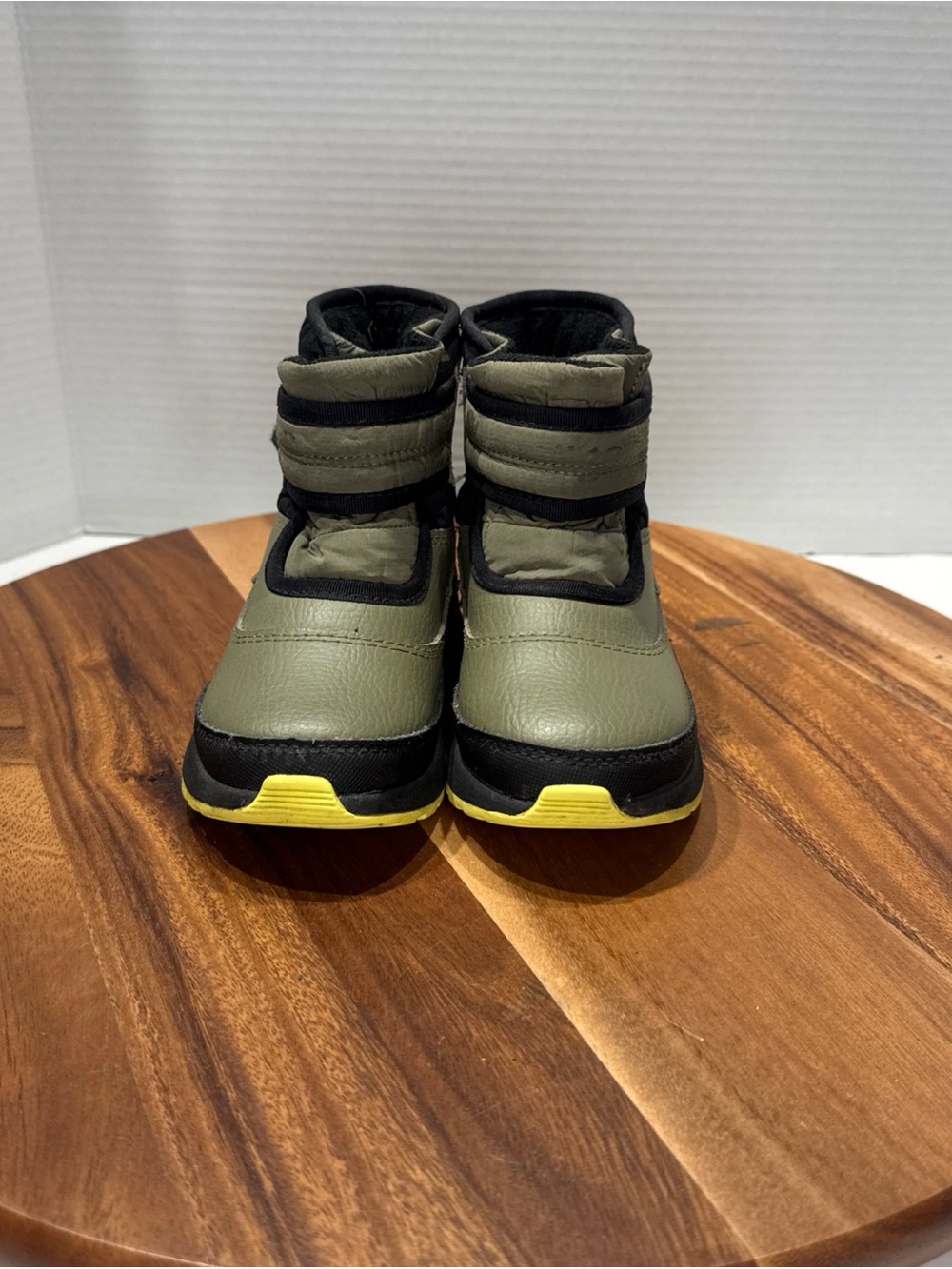 UGG Toddlers Unisex Taney Weather Boots Burnt Olive/Black Size C9 3M Thinsulate - Picture 2 of 9